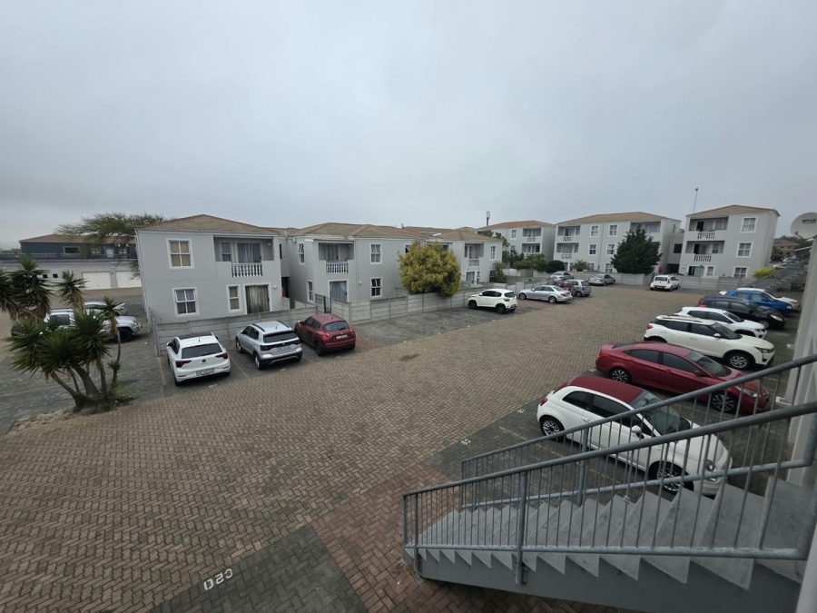 2 Bedroom Property for Sale in Parklands Western Cape